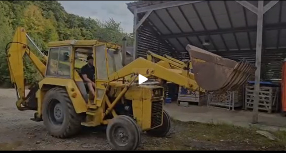 Tractopelle Massey-Ferguson - Bager utovarivač: slika 2 Tractopelle Massey-Ferguson - Bager utovarivač: slika 2
