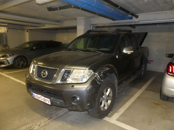 Voiture Nissan NAVARA 2.5 (2012-237.396 km) - Automobil: slika 1 Voiture Nissan NAVARA 2.5 (2012-237.396 km) - Automobil: slika 1