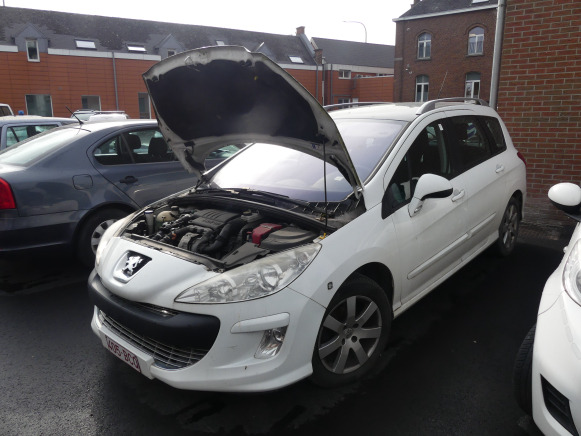 Voiture Peugeot 308 (2010-184.813 km) - Automobil: slika 1 Voiture Peugeot 308 (2010-184.813 km) - Automobil: slika 1