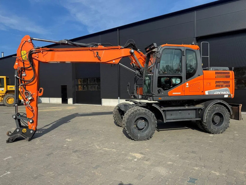 Doosan DX140-5 2018 - Bager točkaš: slika 2 Doosan DX140-5 2018 - Bager točkaš: slika 2