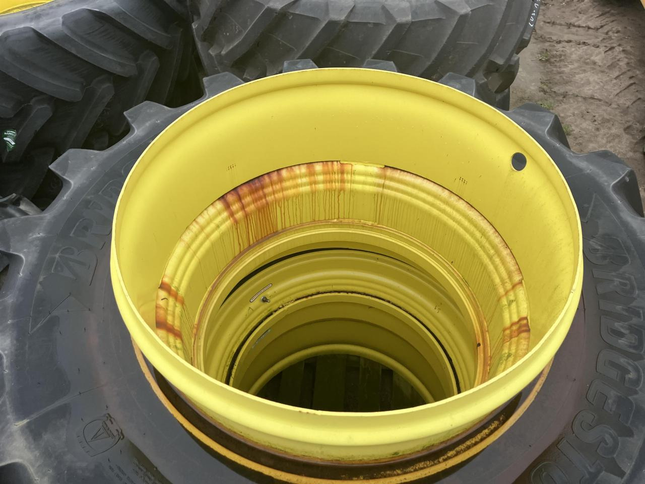 Bridgestone 600/65R34 - Guma za Poljoprivredna mašina: slika 3 Bridgestone 600/65R34 - Guma za Poljoprivredna mašina: slika 3