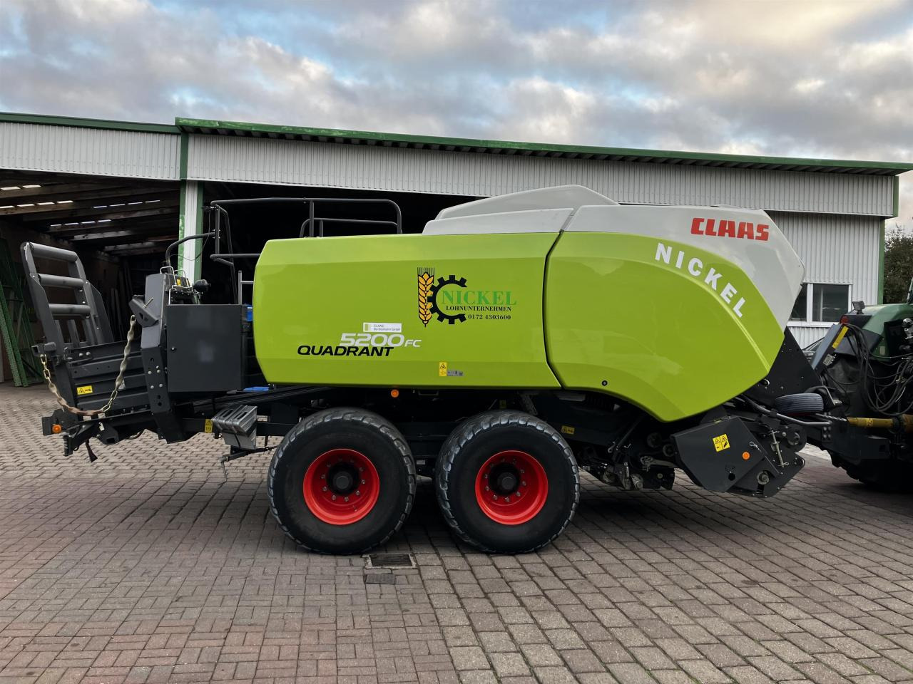 CLAAS 5200 FC - Balirka za kockaste bale: slika 1 CLAAS 5200 FC - Balirka za kockaste bale: slika 1