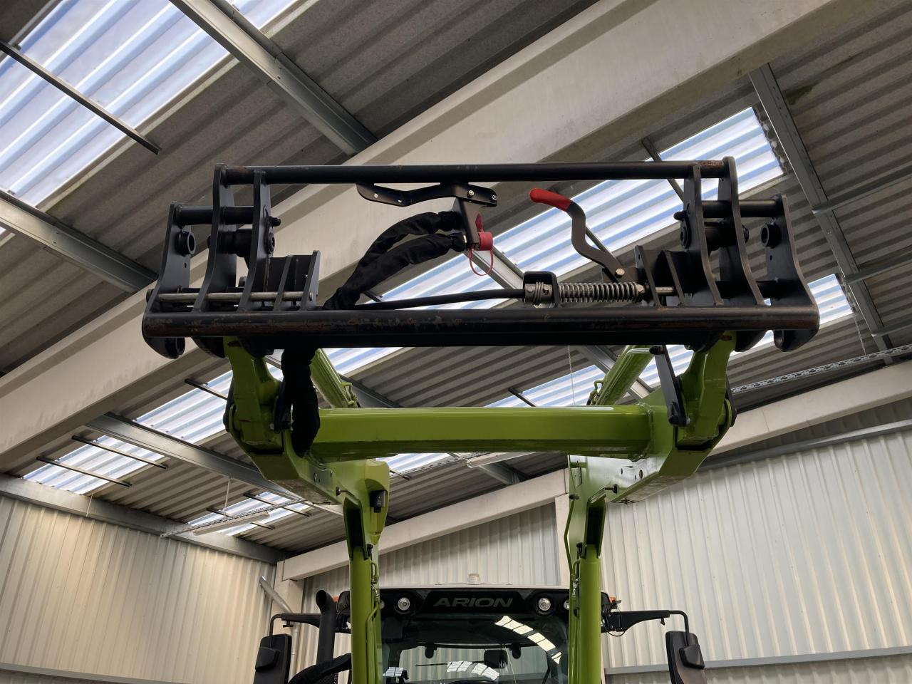 CLAAS Arion 660 C Matic - Traktor: slika 5 CLAAS Arion 660 C Matic - Traktor: slika 5