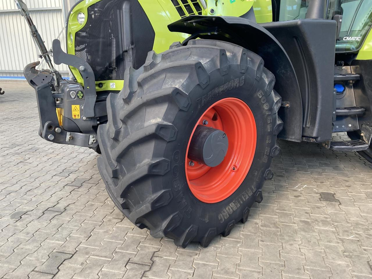CLAAS Arion 660 C Matic - Traktor: slika 2 CLAAS Arion 660 C Matic - Traktor: slika 2