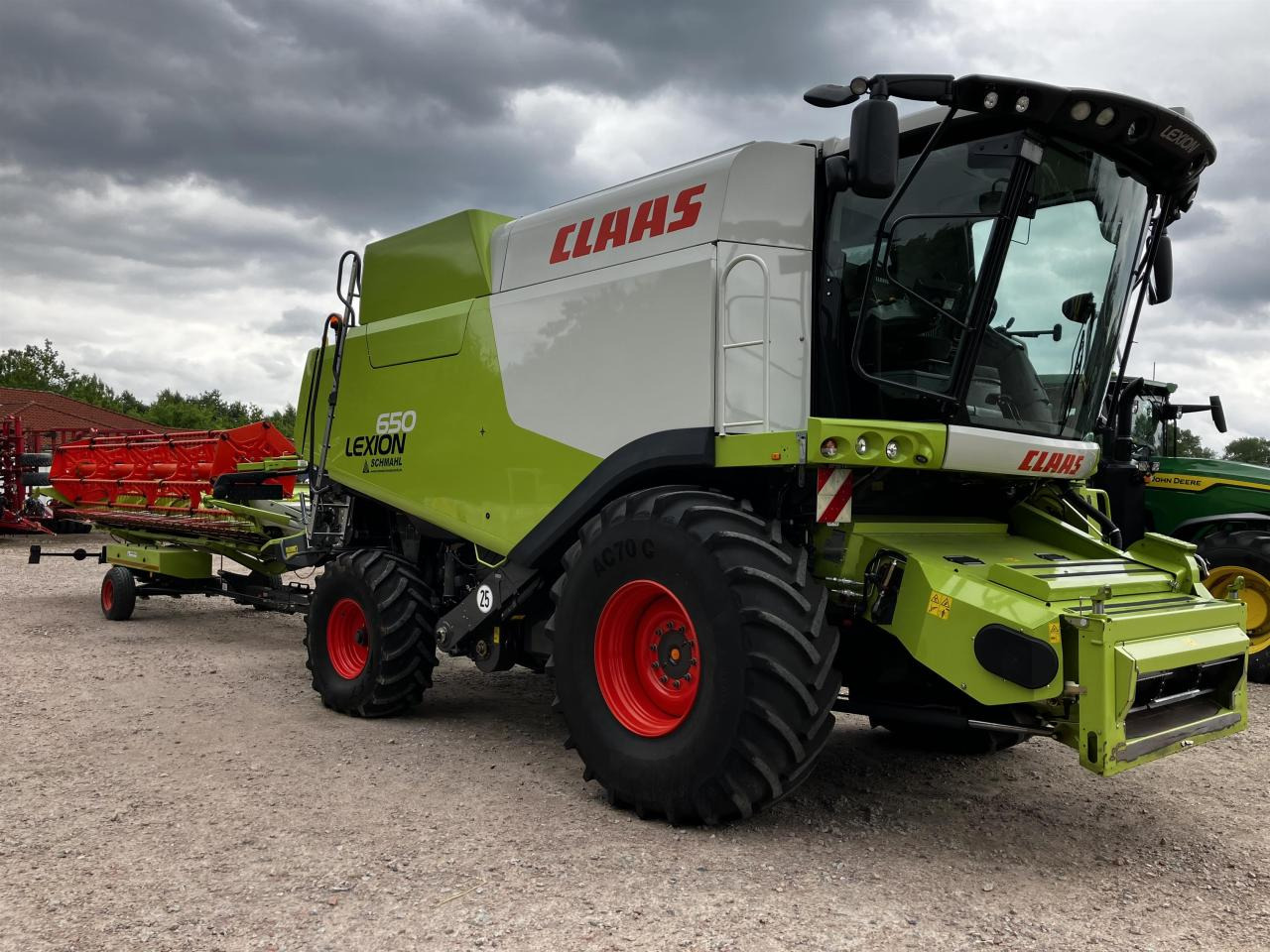 CLAAS Lexion 650 - Kombinovani kombajn: slika 2 CLAAS Lexion 650 - Kombinovani kombajn: slika 2
