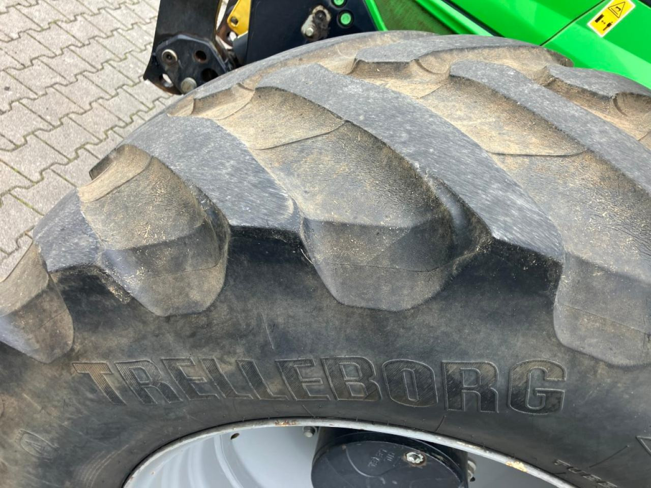 Traktor Deutz-Fahr 6215 TTV: slika 22 Traktor Deutz-Fahr 6215 TTV: slika 22