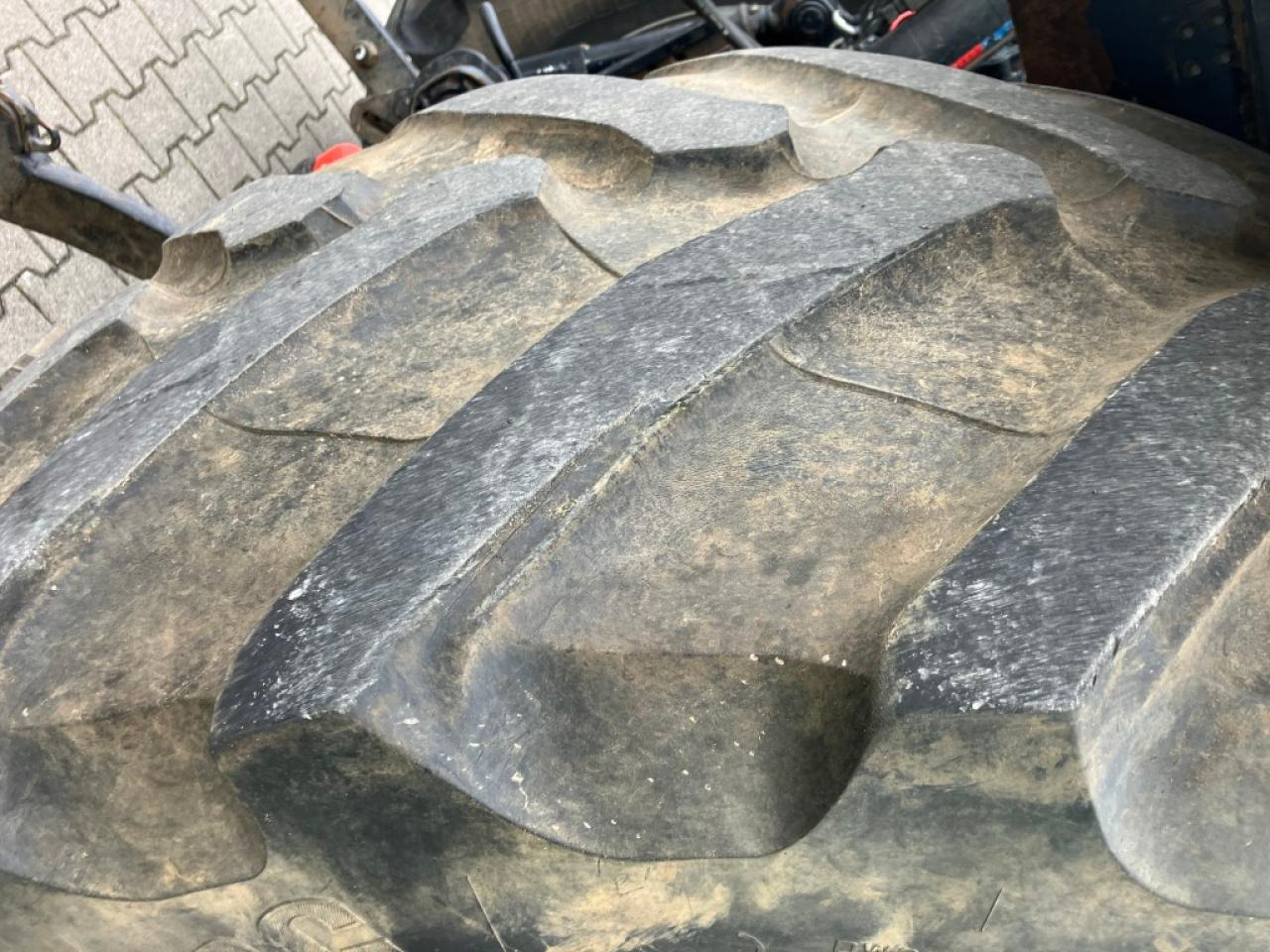 Traktor Deutz-Fahr 6215 TTV: slika 24 Traktor Deutz-Fahr 6215 TTV: slika 24