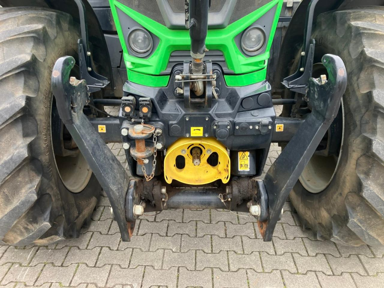 Traktor Deutz-Fahr 6215 TTV: slika 11 Traktor Deutz-Fahr 6215 TTV: slika 11