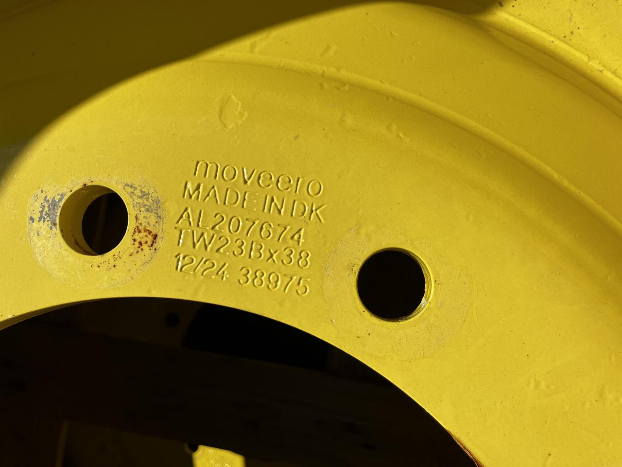 John Deere 23x38 - Guma za Poljoprivredna mašina: slika 3 John Deere 23x38 - Guma za Poljoprivredna mašina: slika 3