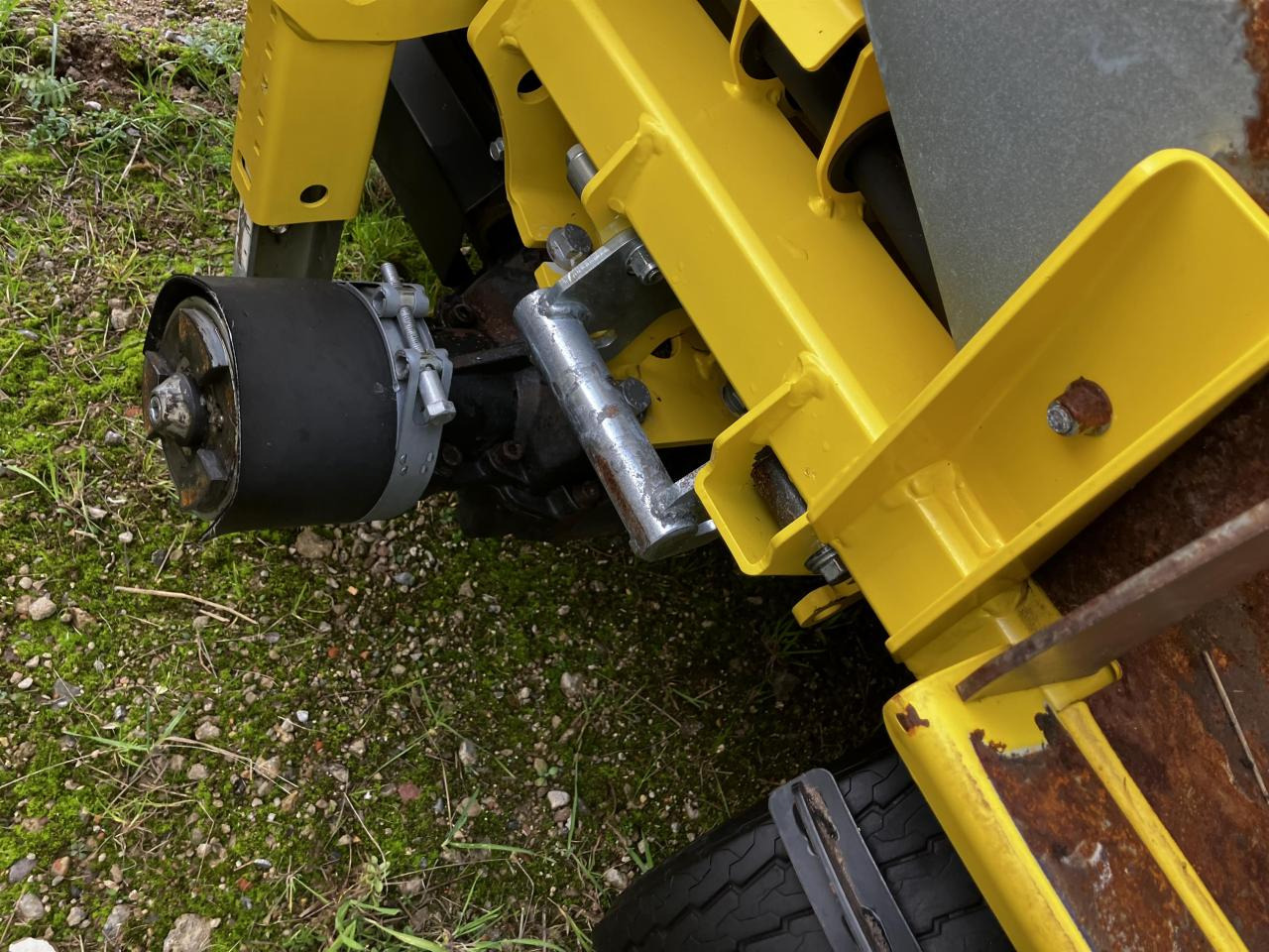 John Deere 30R - Dodatak za stočnu hranu: slika 5 John Deere 30R - Dodatak za stočnu hranu: slika 5