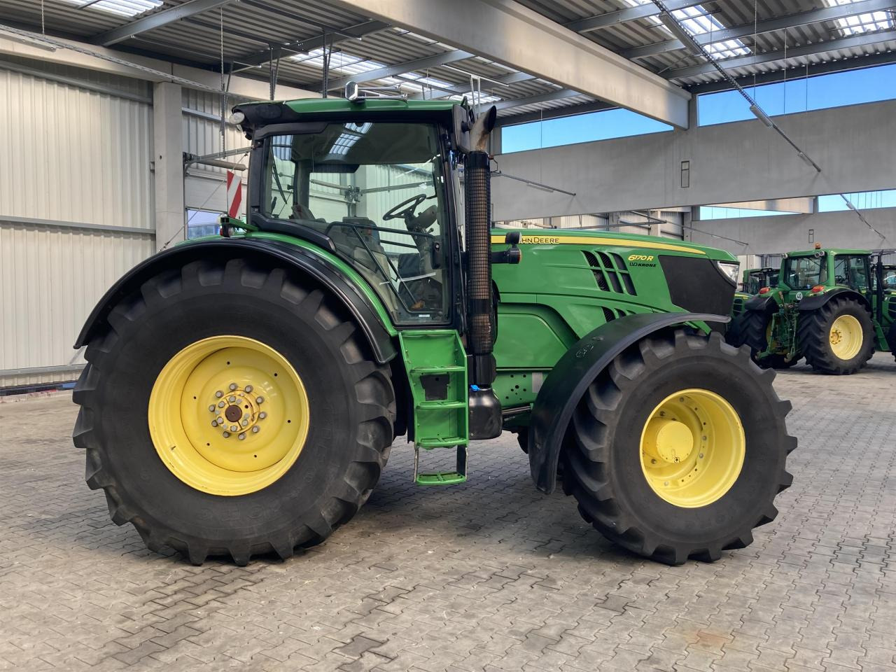 John Deere 6170R - Traktor: slika 5 John Deere 6170R - Traktor: slika 5