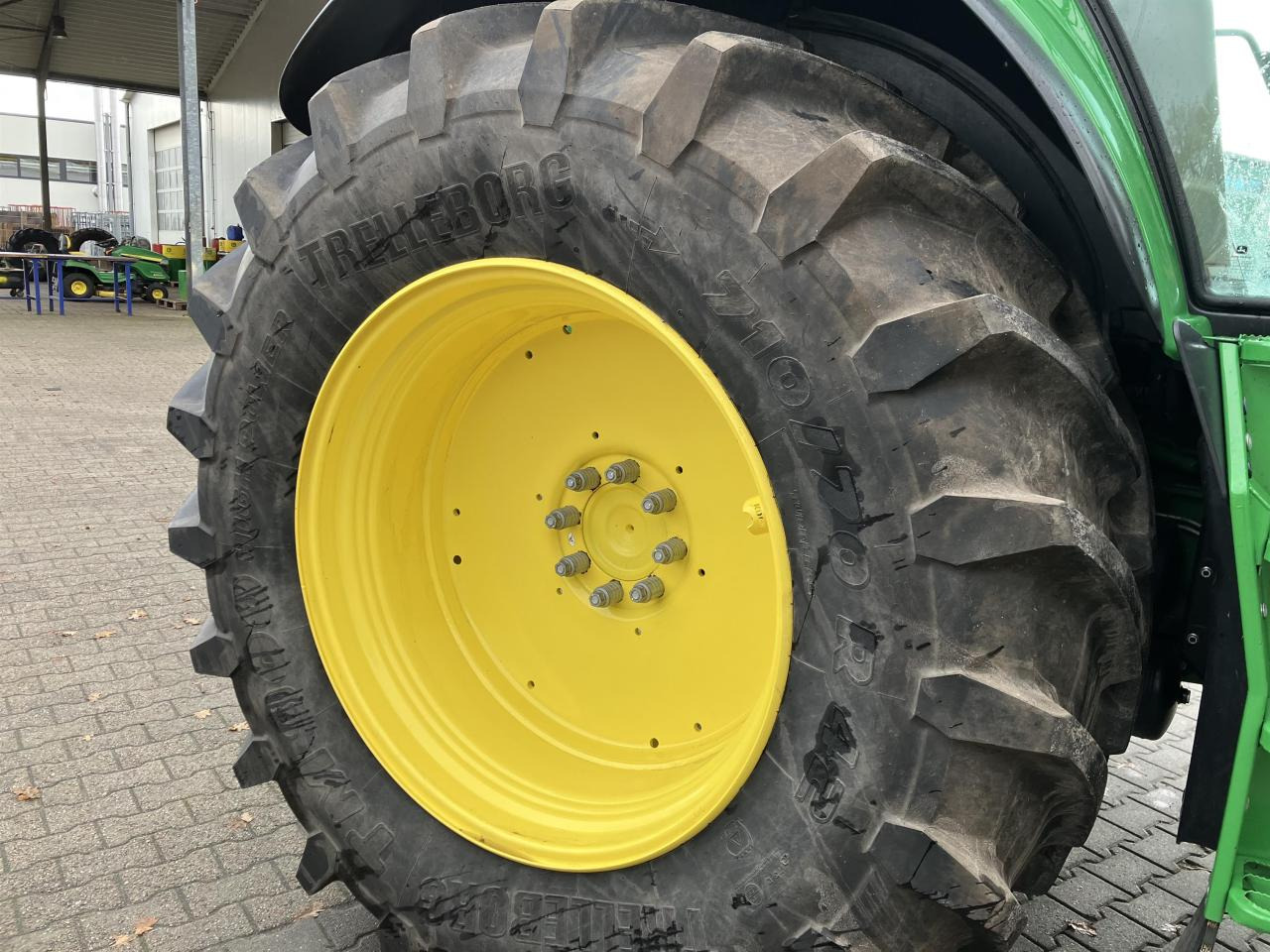 John Deere 6195M - Traktor: slika 5 John Deere 6195M - Traktor: slika 5