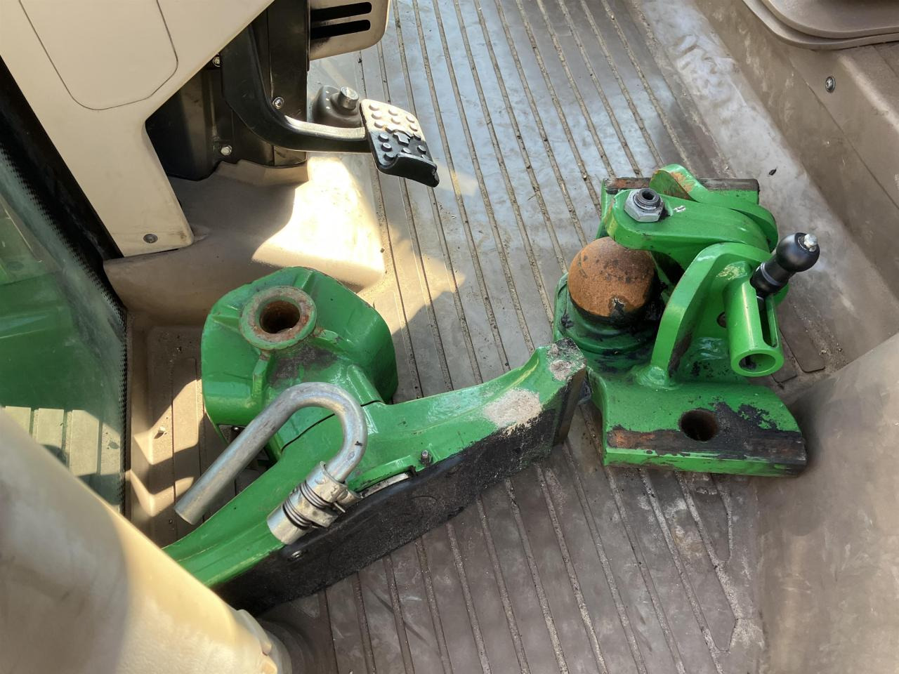 Traktor John Deere 6195R: slika 7