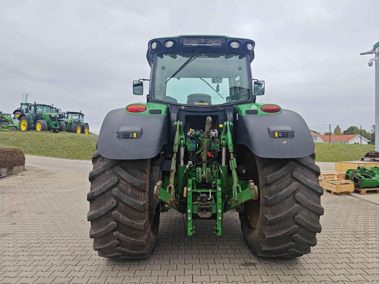 John Deere 6210R - Traktor: slika 4 John Deere 6210R - Traktor: slika 4