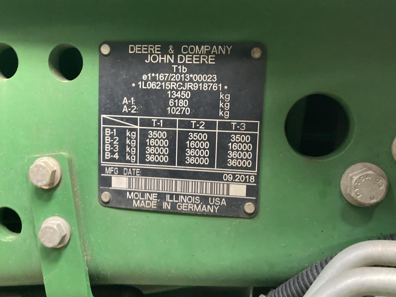 Traktor John Deere 6215R: slika 12