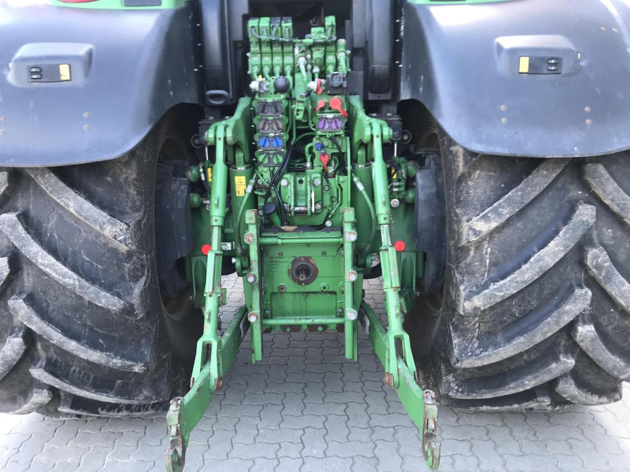 Traktor John Deere 6230R: slika 6