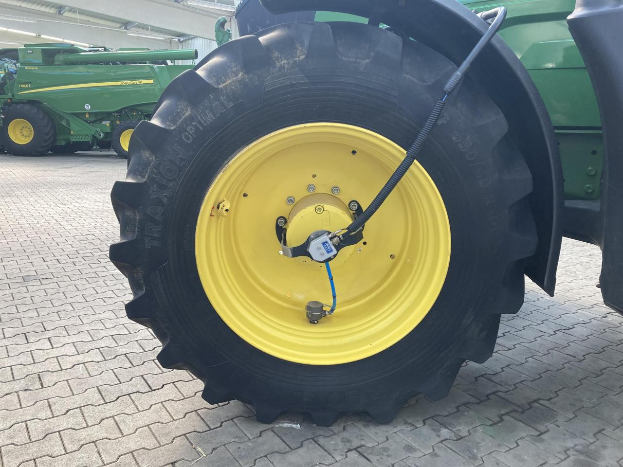 John Deere 6250R - Traktor: slika 3 John Deere 6250R - Traktor: slika 3
