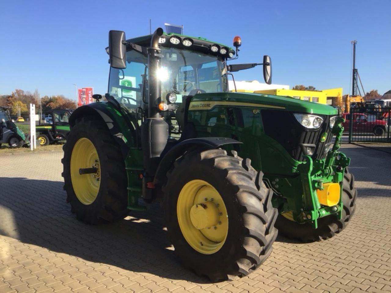 John Deere 6R 155 - Traktor: slika 4 John Deere 6R 155 - Traktor: slika 4
