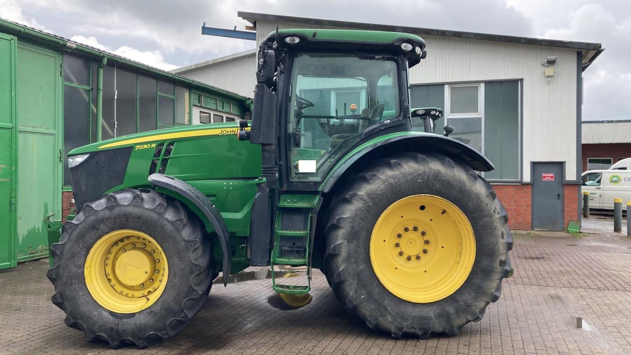 John Deere 7230R - Traktor: slika 1 John Deere 7230R - Traktor: slika 1