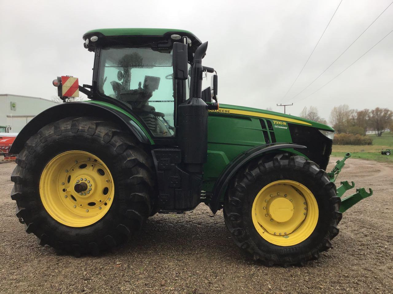 John Deere 7310R - Traktor: slika 2 John Deere 7310R - Traktor: slika 2