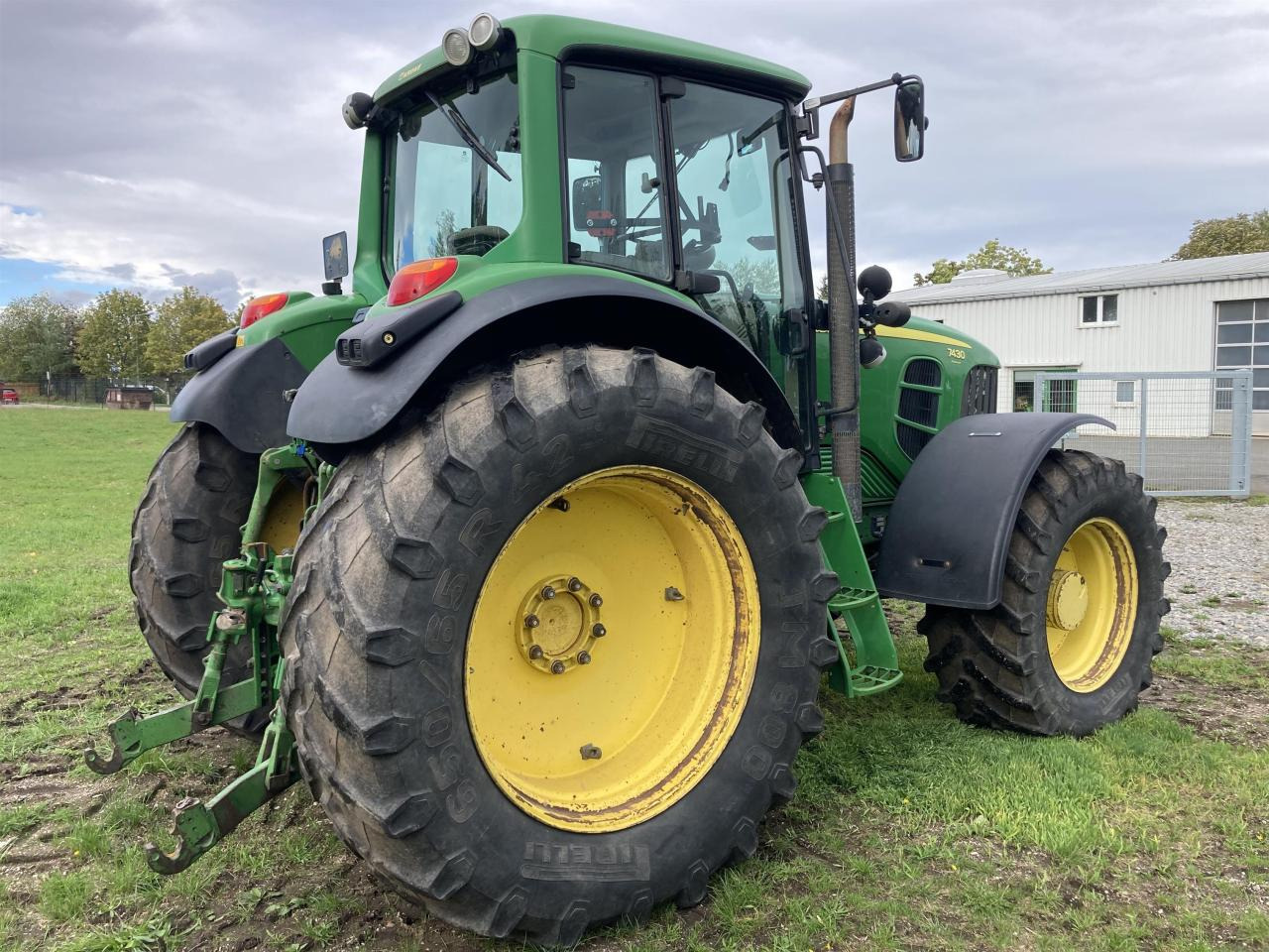 John Deere 7430 - Traktor: slika 5 John Deere 7430 - Traktor: slika 5