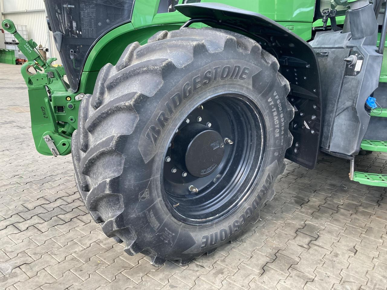 John Deere 7R 310 - Traktor: slika 2 John Deere 7R 310 - Traktor: slika 2