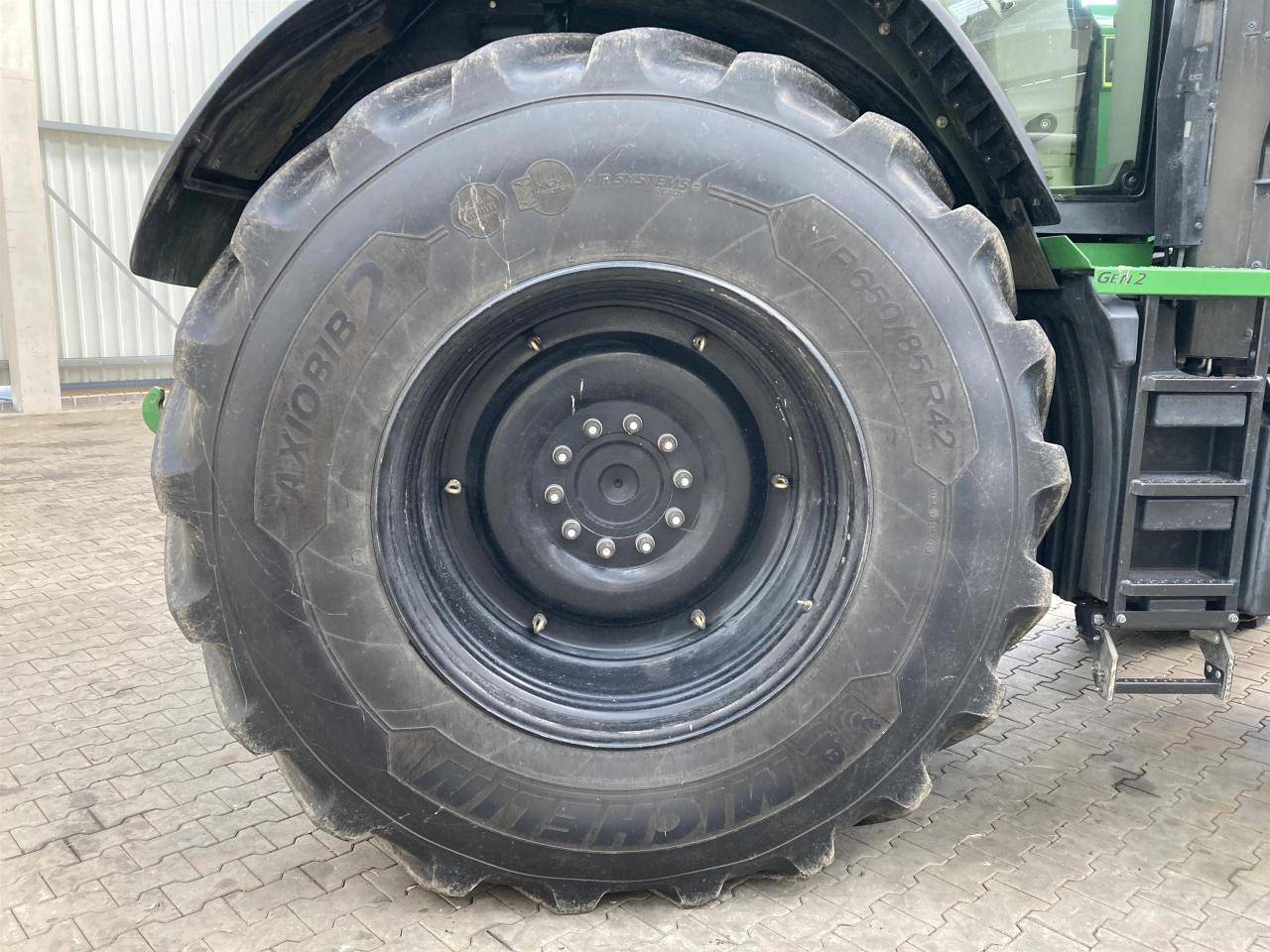 Traktor John Deere 7R 310: slika 6 Traktor John Deere 7R 310: slika 6