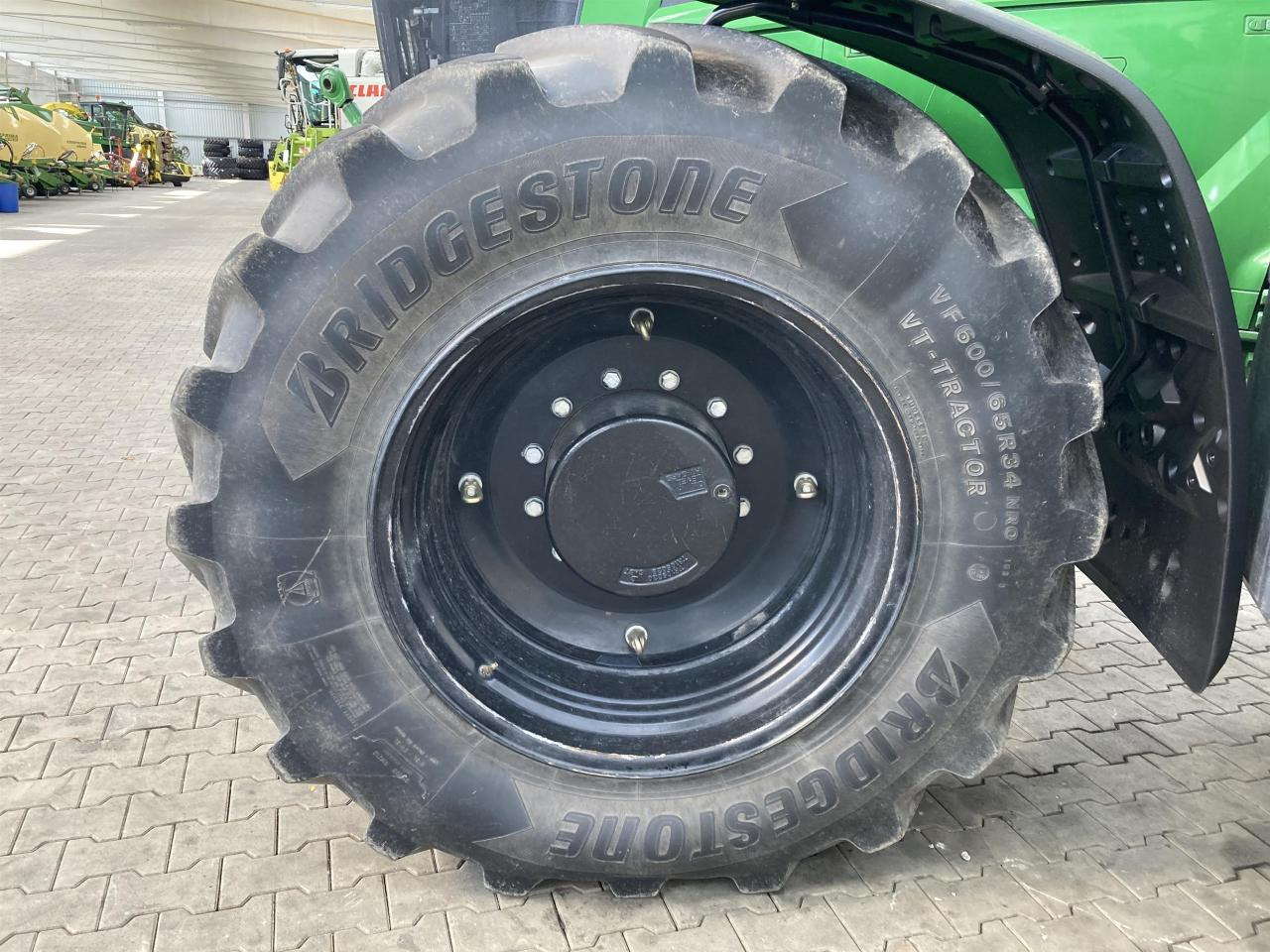 John Deere 7R 310 - Traktor: slika 3 John Deere 7R 310 - Traktor: slika 3