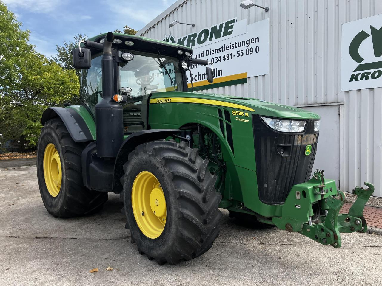 John Deere 8335R - Traktor: slika 1 John Deere 8335R - Traktor: slika 1