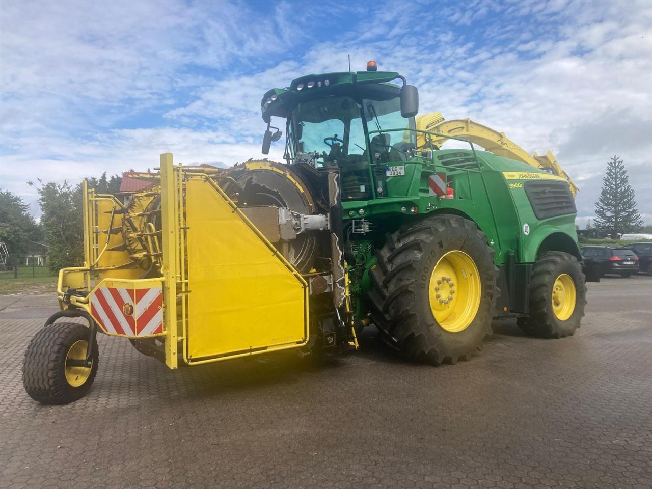John Deere 9900i - Kombajn za stočnu hranu: slika 1 John Deere 9900i - Kombajn za stočnu hranu: slika 1