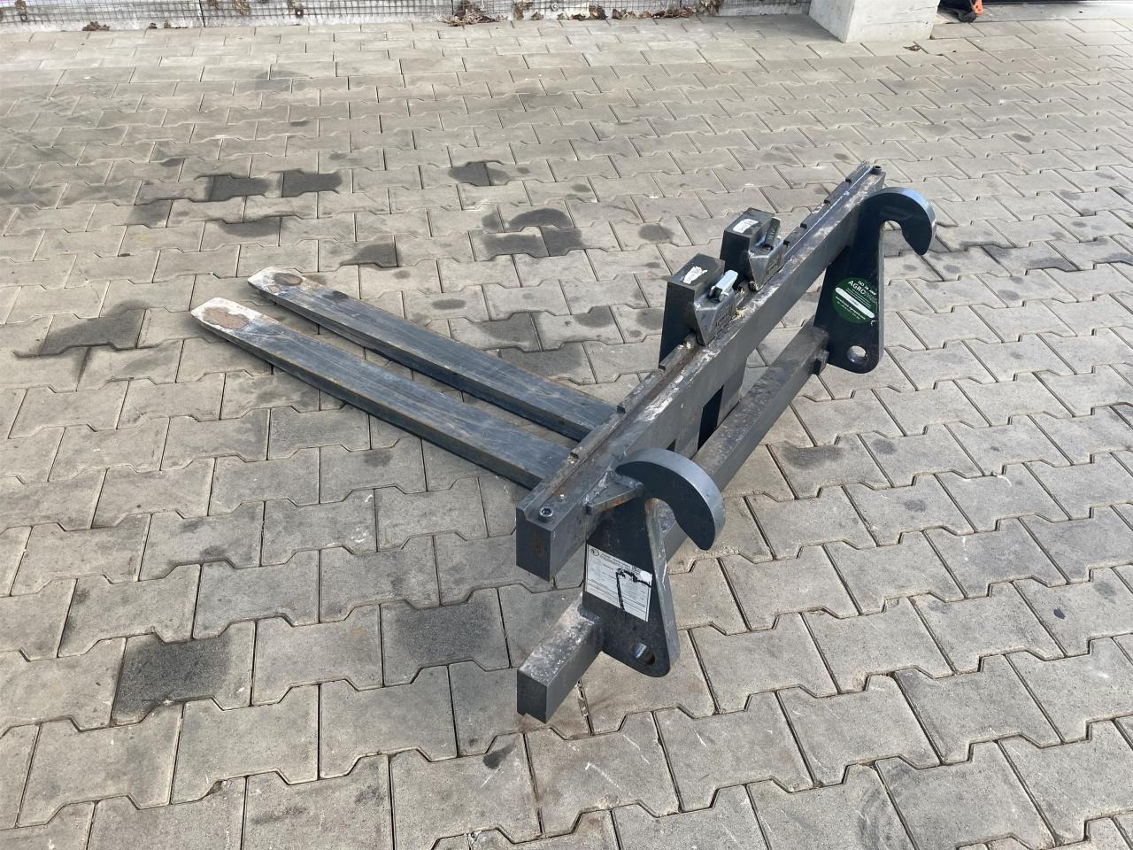 Kramer 1200 mm - Kašika: slika 1 Kramer 1200 mm - Kašika: slika 1