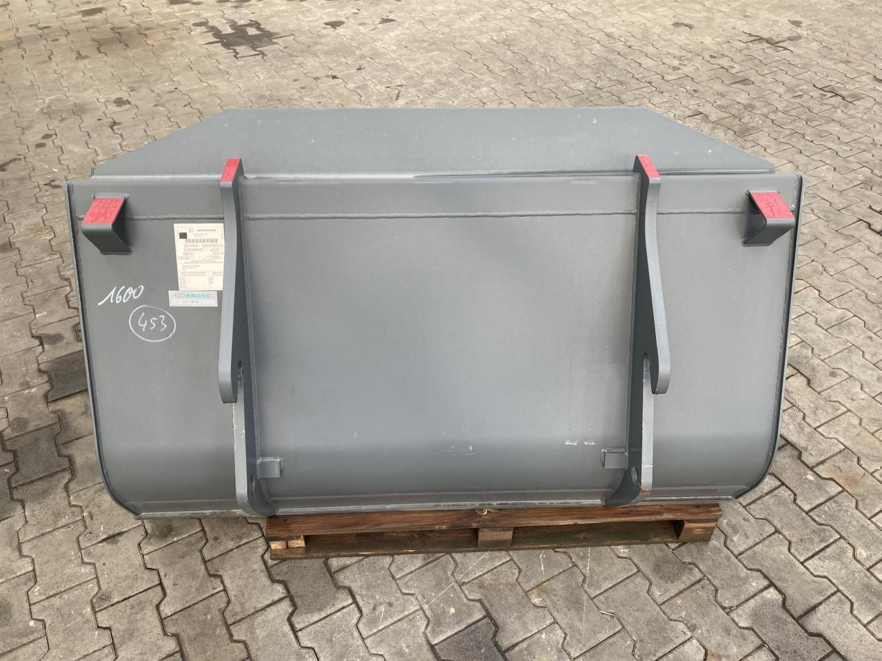 Kramer 1600 mm - Kašika: slika 4 Kramer 1600 mm - Kašika: slika 4