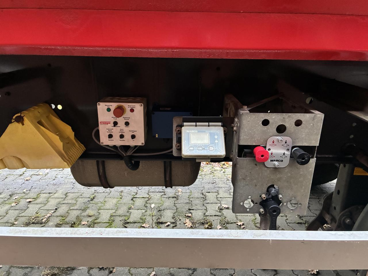 Krampe SB 30 - Traktorska prikolica za farmu/ Kiper: slika 5 Krampe SB 30 - Traktorska prikolica za farmu/ Kiper: slika 5