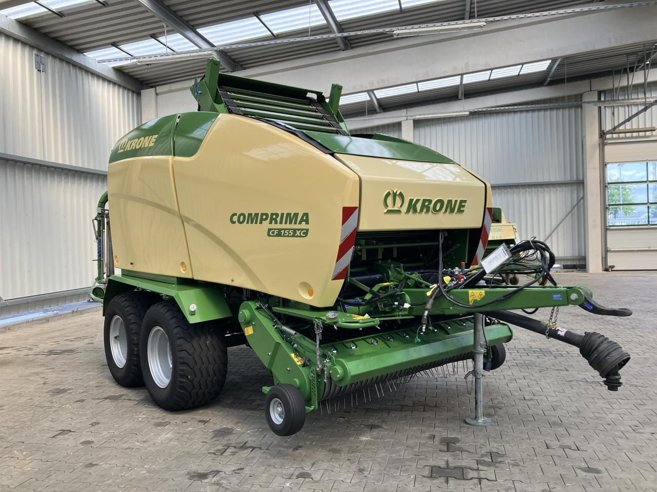 Krone CF 155 XC Comprima - Balirka za okrugle bale: slika 1 Krone CF 155 XC Comprima - Balirka za okrugle bale: slika 1