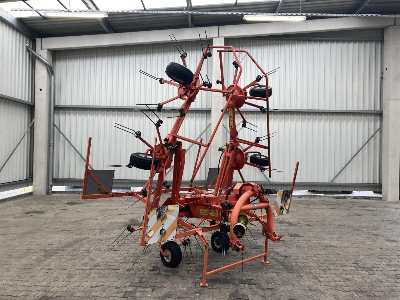 Kuhn GF 6301 MH - Prevrtač/ Grabuljač: slika 2 Kuhn GF 6301 MH - Prevrtač/ Grabuljač: slika 2