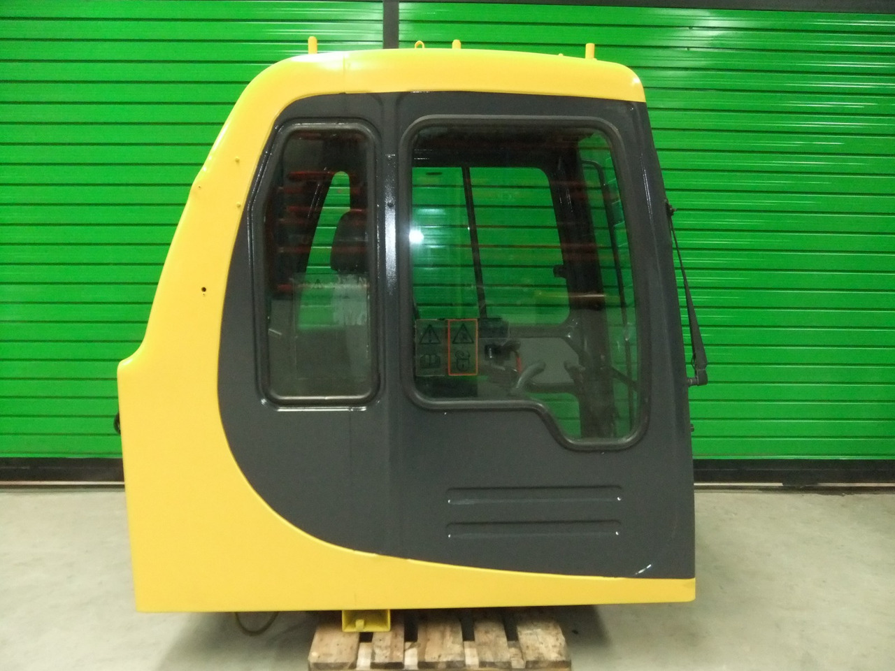 Cab EROPS KOMATSU PC340-6 - Kabina za Građevinska mašina: slika 1 Cab EROPS KOMATSU PC340-6 - Kabina za Građevinska mašina: slika 1