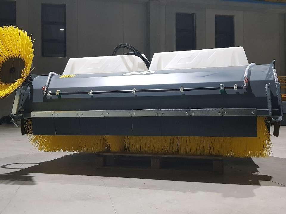 CM Crusher CBS PROFI 250 Sweeping Bucket - Metle za Utovarivač točkaš: slika 2 CM Crusher CBS PROFI 250 Sweeping Bucket - Metle za Utovarivač točkaš: slika 2