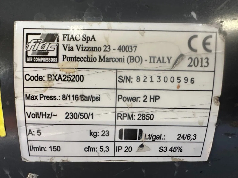 Airmec FIAC BXA 25200 Elektrische Zuigercompressor 2 PK 150 L / min 8 Bar - Kompresor za vazduh: slika 3 Airmec FIAC BXA 25200 Elektrische Zuigercompressor 2 PK 150 L / min 8 Bar - Kompresor za vazduh: slika 3