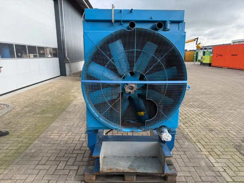 Cummins KTTA 19 G Radiateur Koeler Radiator 700 PK - Motor za Oprema za rukovanje materijalima: slika 5 Cummins KTTA 19 G Radiateur Koeler Radiator 700 PK - Motor za Oprema za rukovanje materijalima: slika 5