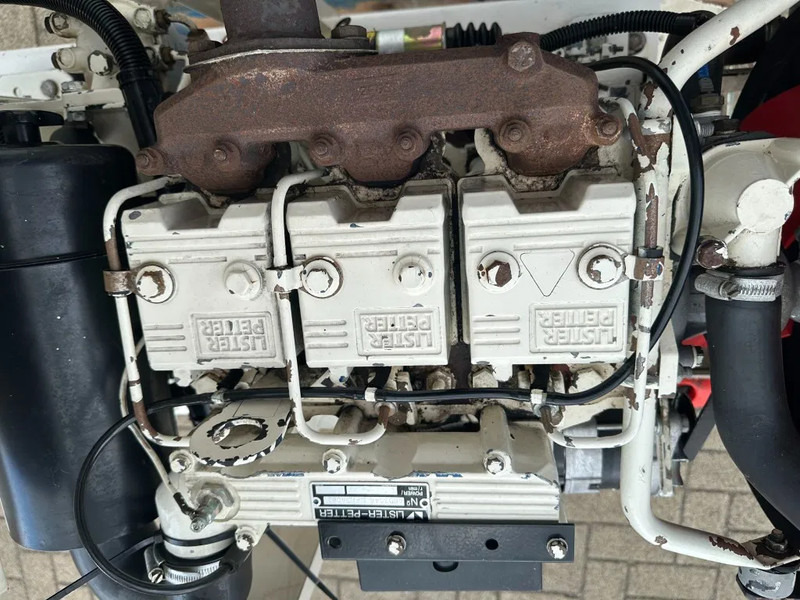 Set generatora FG Wilson Lister Stamford 11.5 kVA generatorset: slika 9 Set generatora FG Wilson Lister Stamford 11.5 kVA generatorset: slika 9
