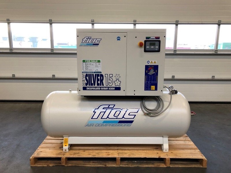 Fiac New Silver 15 / 500 Silent 11 kW 1430 L / min Elektrische Schroefcompressor met ketel - Kompresor za vazduh: slika 2 Fiac New Silver 15 / 500 Silent 11 kW 1430 L / min Elektrische Schroefcompressor met ketel - Kompresor za vazduh: slika 2