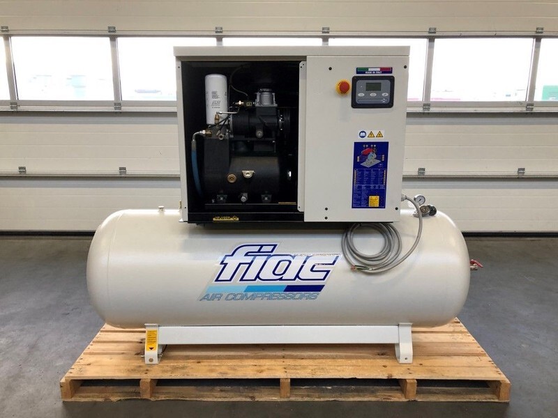 Fiac New Silver 15 / 500 Silent 11 kW 1430 L / min Elektrische Schroefcompressor met ketel - Kompresor za vazduh: slika 4 Fiac New Silver 15 / 500 Silent 11 kW 1430 L / min Elektrische Schroefcompressor met ketel - Kompresor za vazduh: slika 4