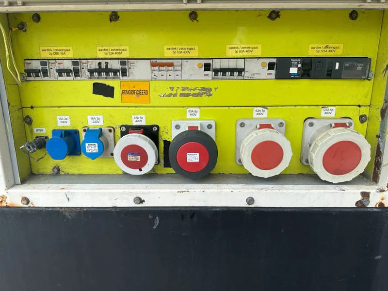Set generatora GESAN DVR 250 Volvo Stamford 275 kVA Silent Rental generatorset: slika 17 Set generatora GESAN DVR 250 Volvo Stamford 275 kVA Silent Rental generatorset: slika 17