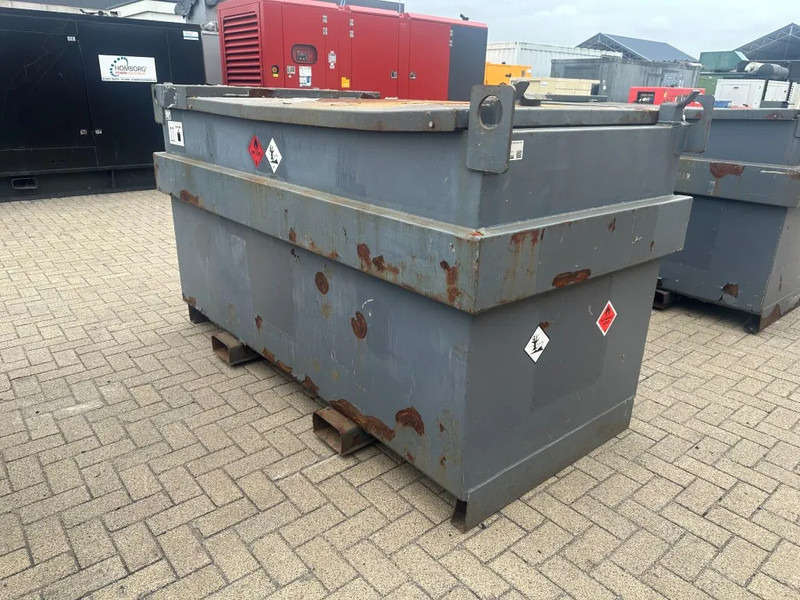 Rezervoar za skladištenje IBC Steenbergen Kiwa IBC 2000 liter dieseltank met handpomp Milieutank: slika 10 Rezervoar za skladištenje IBC Steenbergen Kiwa IBC 2000 liter dieseltank met handpomp Milieutank: slika 10