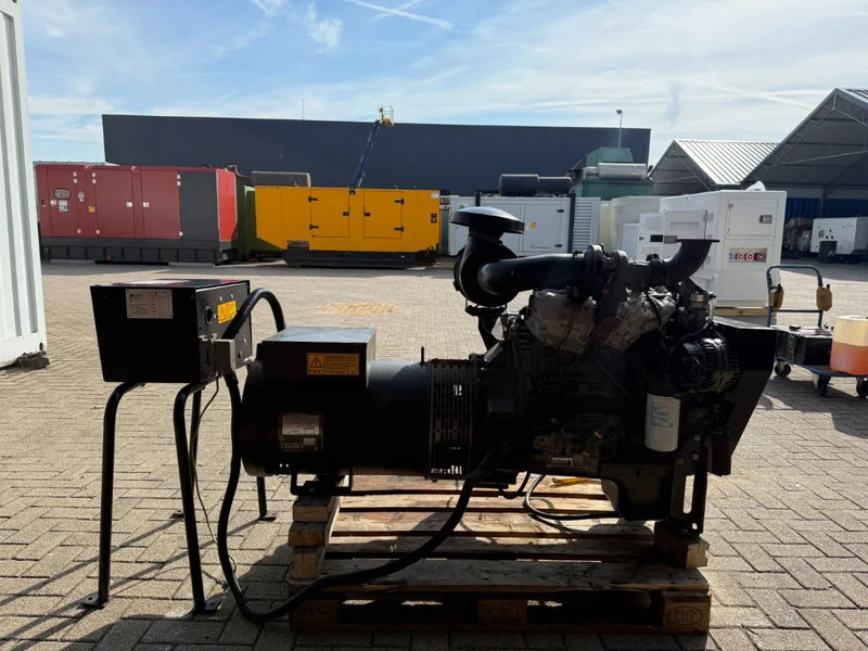 Iveco FPT Himoinsa Mecc Alte Spa 75 kVA generatorset - Set generatora: slika 2 Iveco FPT Himoinsa Mecc Alte Spa 75 kVA generatorset - Set generatora: slika 2