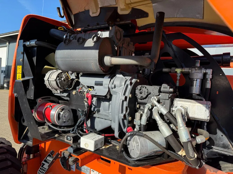 JLG 450AJ Deutz 16 meter werkhoogte 4 x 4 Knikarm Diesel Hoogwerker - Zglobna platforma: slika 4 JLG 450AJ Deutz 16 meter werkhoogte 4 x 4 Knikarm Diesel Hoogwerker - Zglobna platforma: slika 4