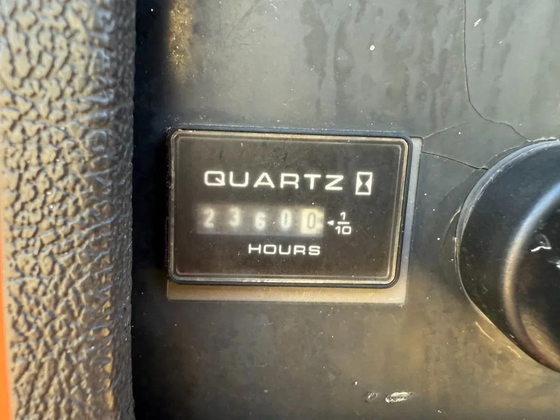 JLG 450AJ Deutz 16 meter werkhoogte 4 x 4 Knikarm Diesel Hoogwerker - Zglobna platforma: slika 5 JLG 450AJ Deutz 16 meter werkhoogte 4 x 4 Knikarm Diesel Hoogwerker - Zglobna platforma: slika 5