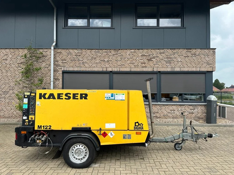 Kaeser M122 Deutz 11.1 m3 / min 7 Bar 83 kW Mobiele Diesel Compressor - Kompresor za vazduh: slika 1 Kaeser M122 Deutz 11.1 m3 / min 7 Bar 83 kW Mobiele Diesel Compressor - Kompresor za vazduh: slika 1