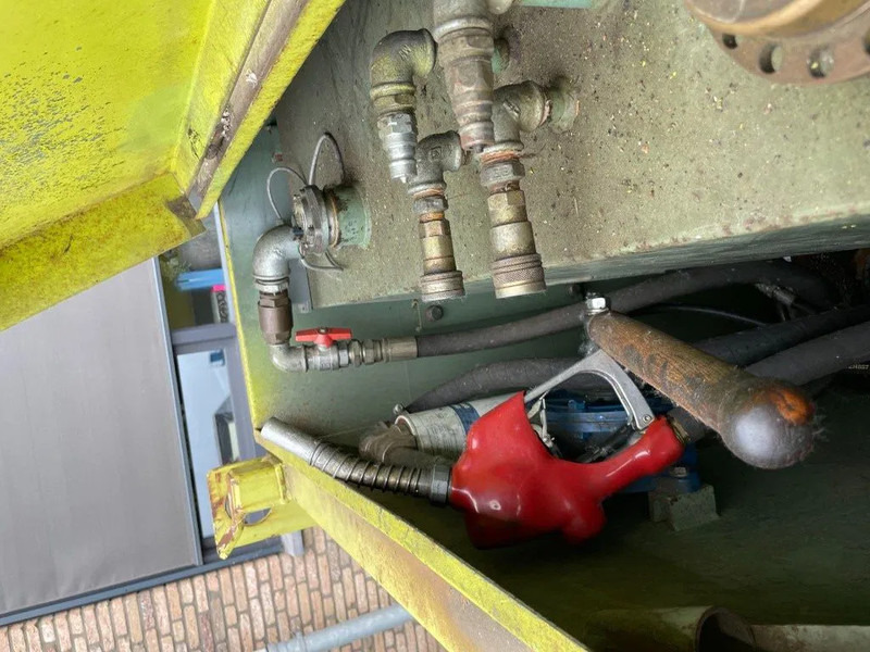 Rezervoar za skladištenje Kiwa IBC Steenbergen 2000 liter Dieseltank met Handpomp Milieutank: slika 11