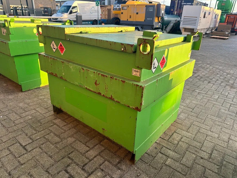 Kiwa IBC Steenbergen 750 liter Dieseltank met Handpomp Milieutank - Rezervoar za skladištenje: slika 4 Kiwa IBC Steenbergen 750 liter Dieseltank met Handpomp Milieutank - Rezervoar za skladištenje: slika 4